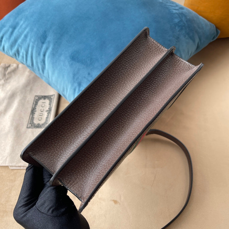 GUI - Luxurious Totes - 467