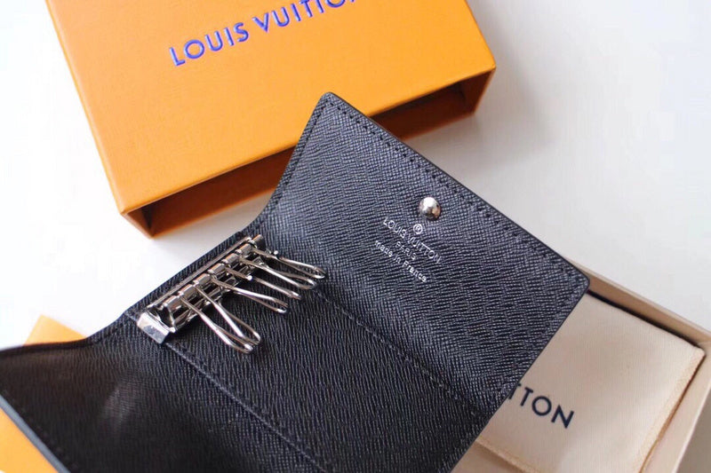 Luxurious Totes - Latest - 921