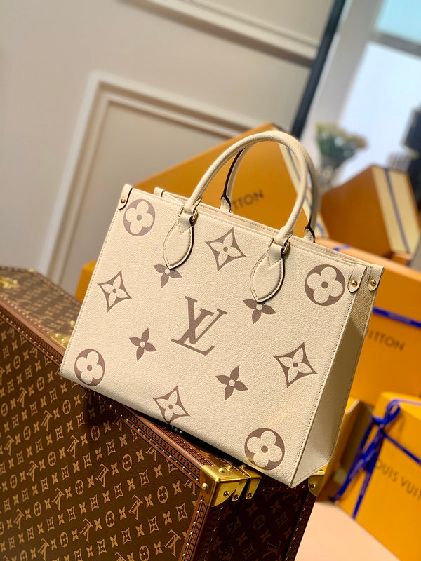 Luxurious Totes - Latest - 1440