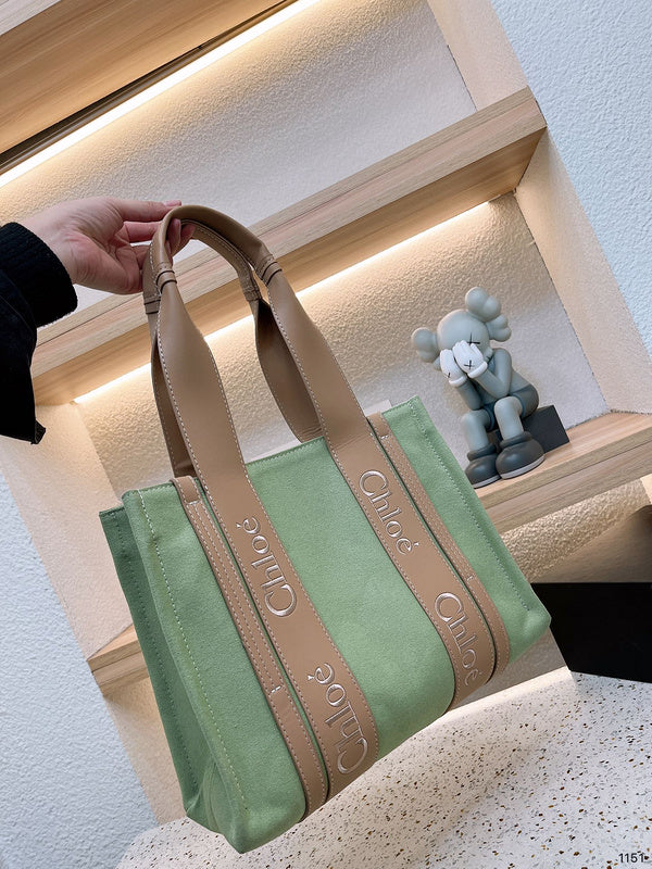 Luxurious Totes - LW-CH Bags - 037