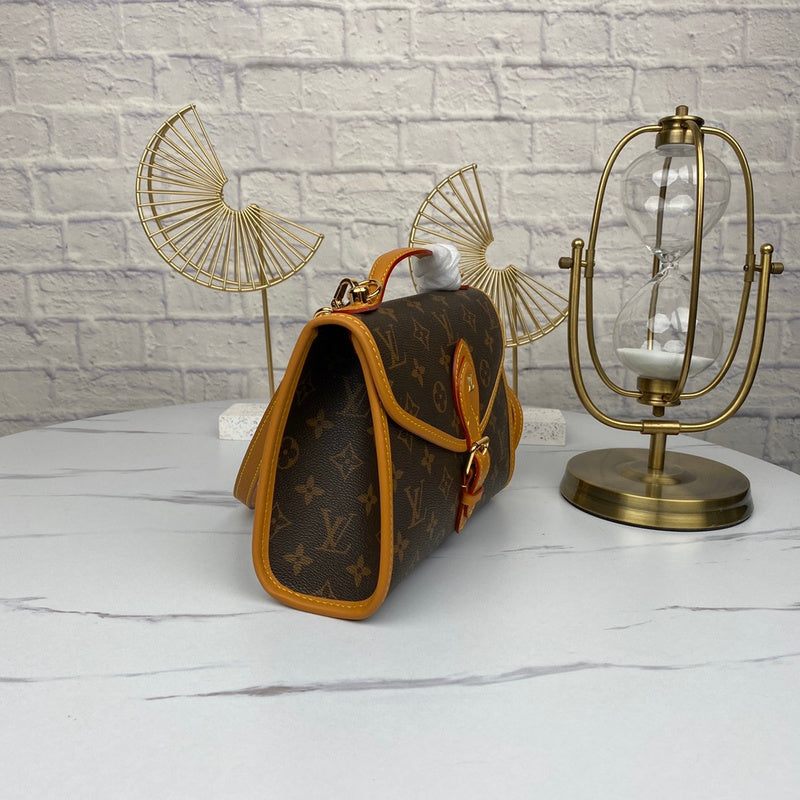 LOV - Luxurious Totes - 2207