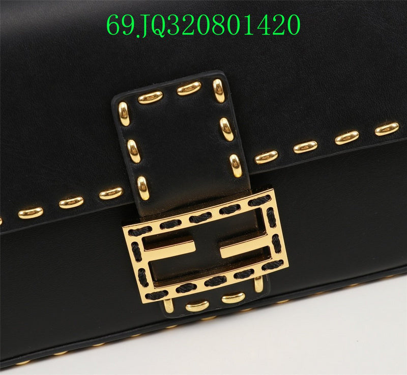 GC - Shoulder - 3277