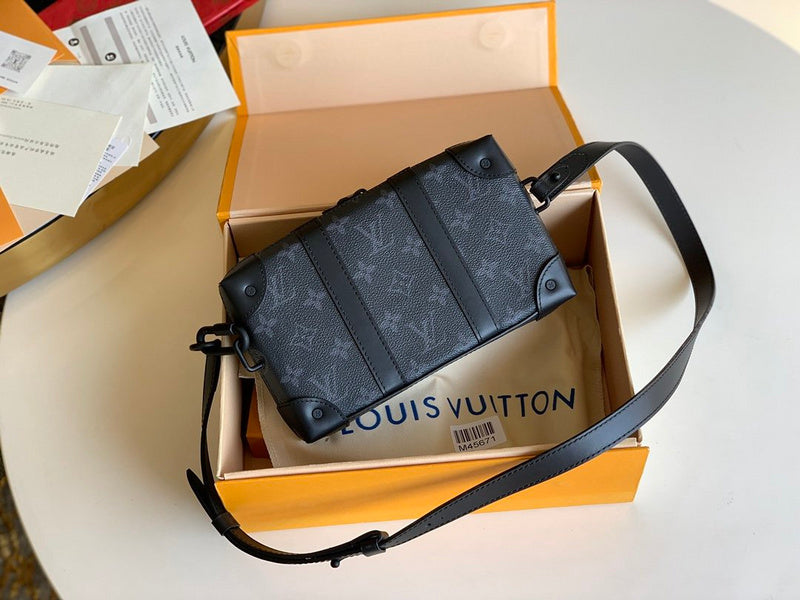 LOV - Luxurious Totes - 2589