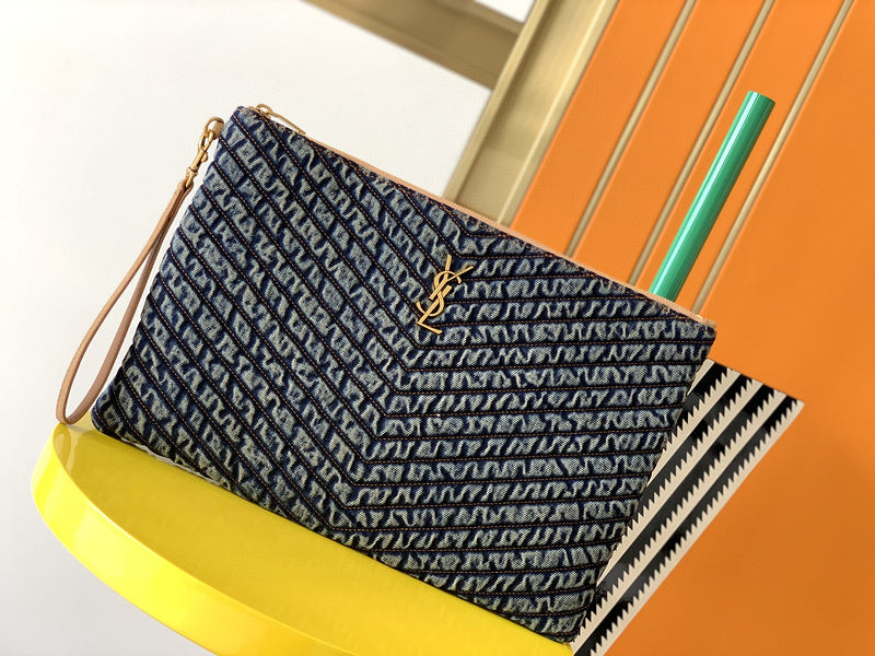 Luxurious Totes - Latest - 8850