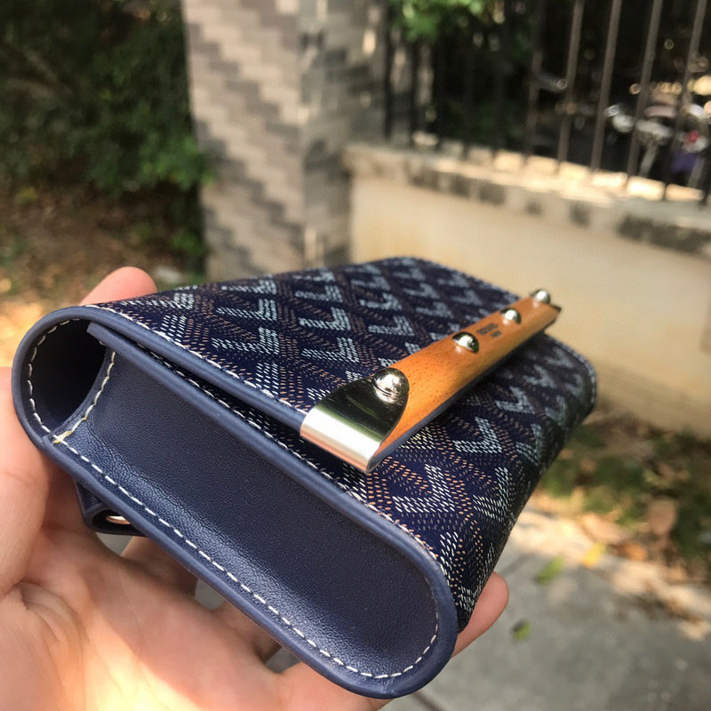 Lux-Totes - GOD Bags - 406
