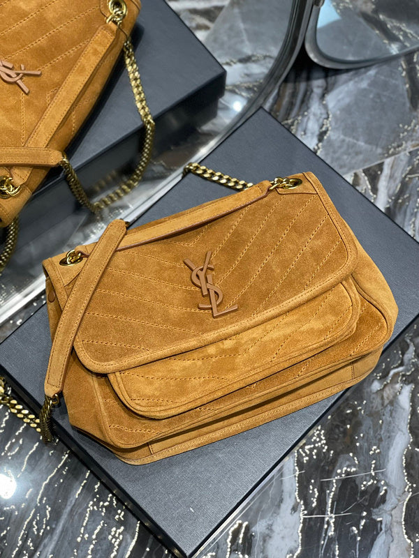 Luxurious Totes - Latest - 8531