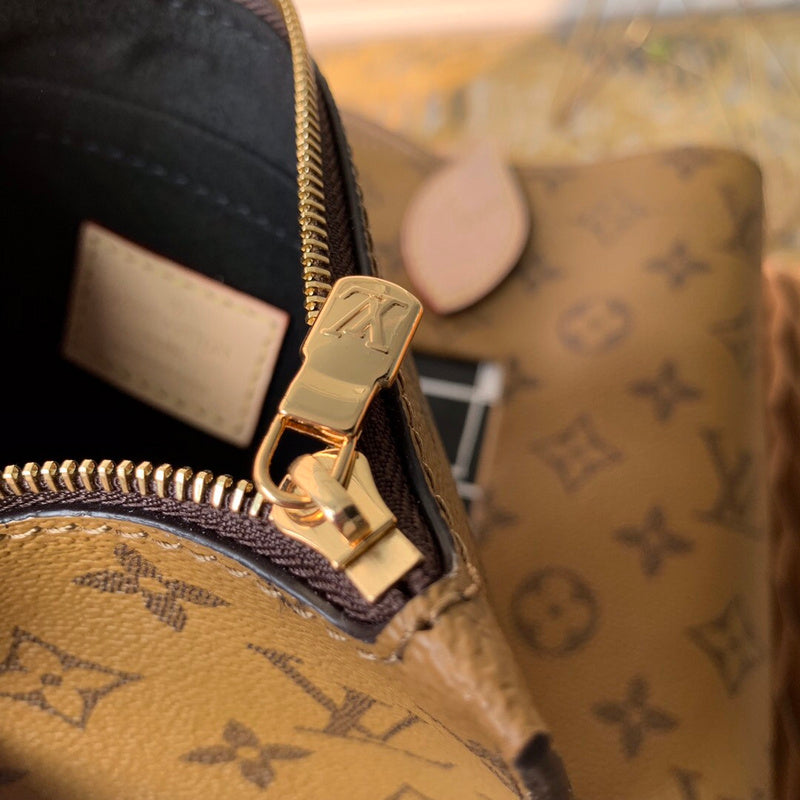 Luxurious Totes - Latest - 1544