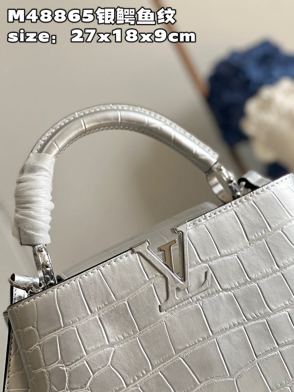 LOV - Luxurious Totes - 719