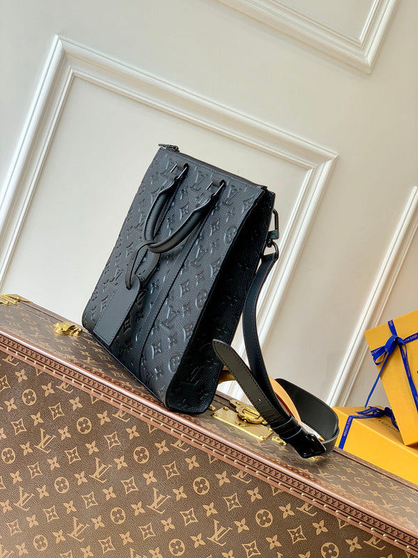 LOV - Luxurious Totes - 1329