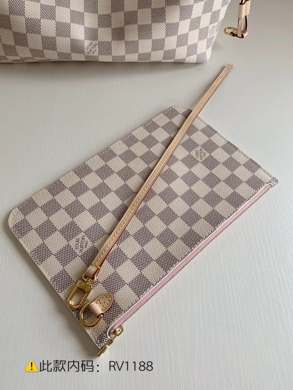 Luxurious Totes - Latest - 2384