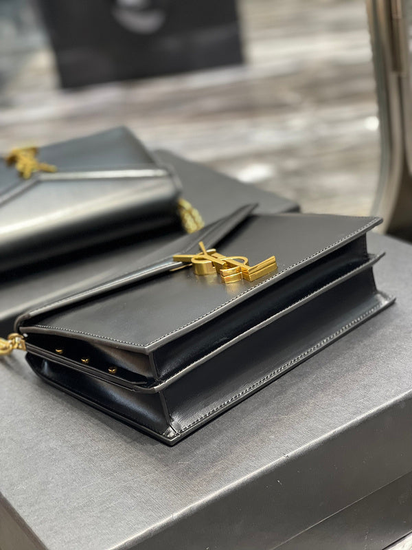 Luxurious Totes - Latest - 8372