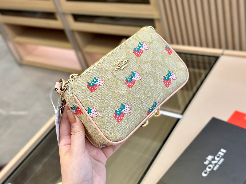 Luxurious Totes - CCH2 Bags - 098