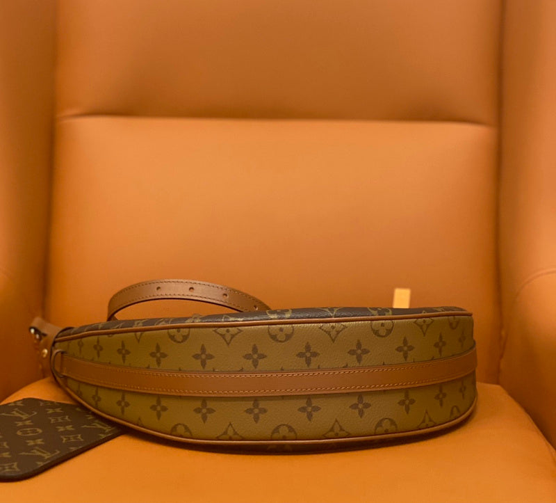 LOV - Luxurious Totes - 979