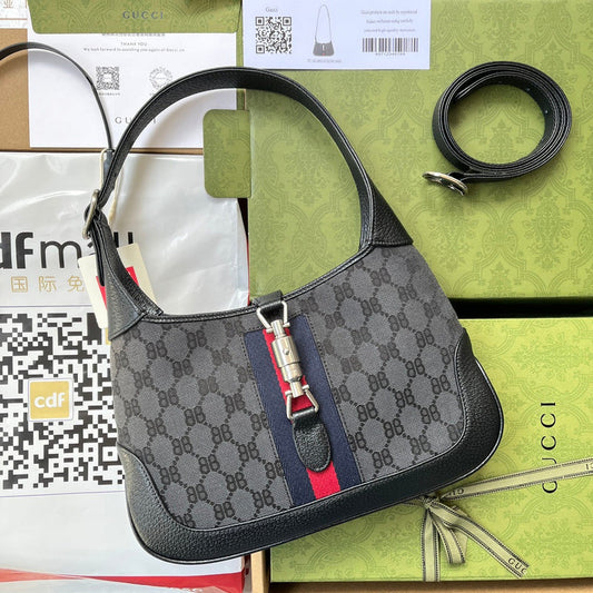 GUI - Luxurious Totes - 1229