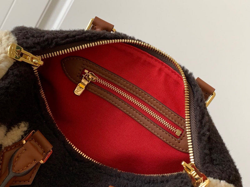 Luxurious Totes - Latest - 9678