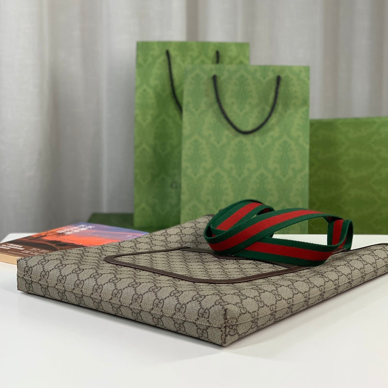 GUI - Luxurious Totes - 352