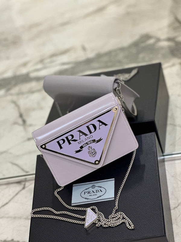 PDA - Luxurious Totes - 076