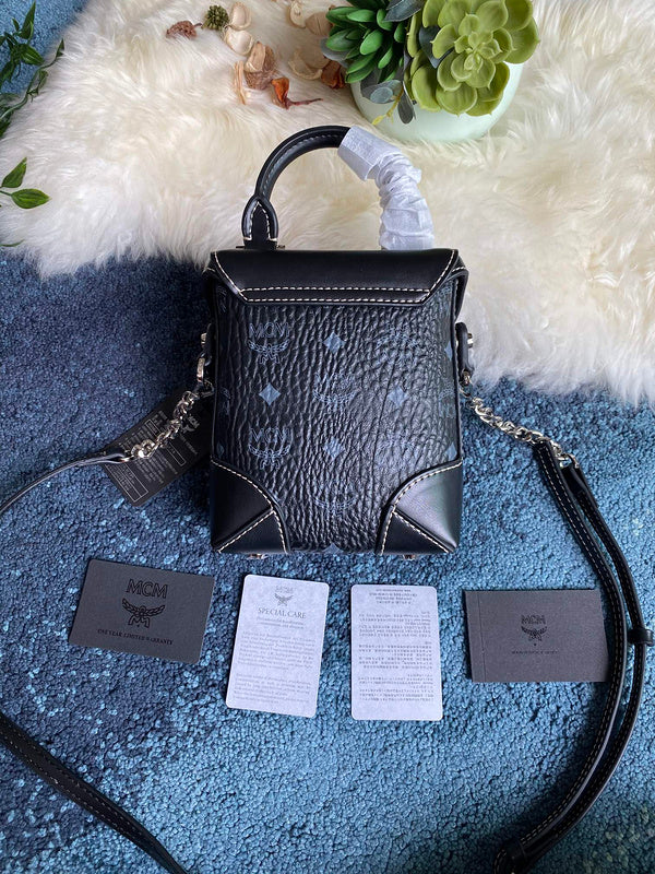 Luxurious Totes - Latest - 7805