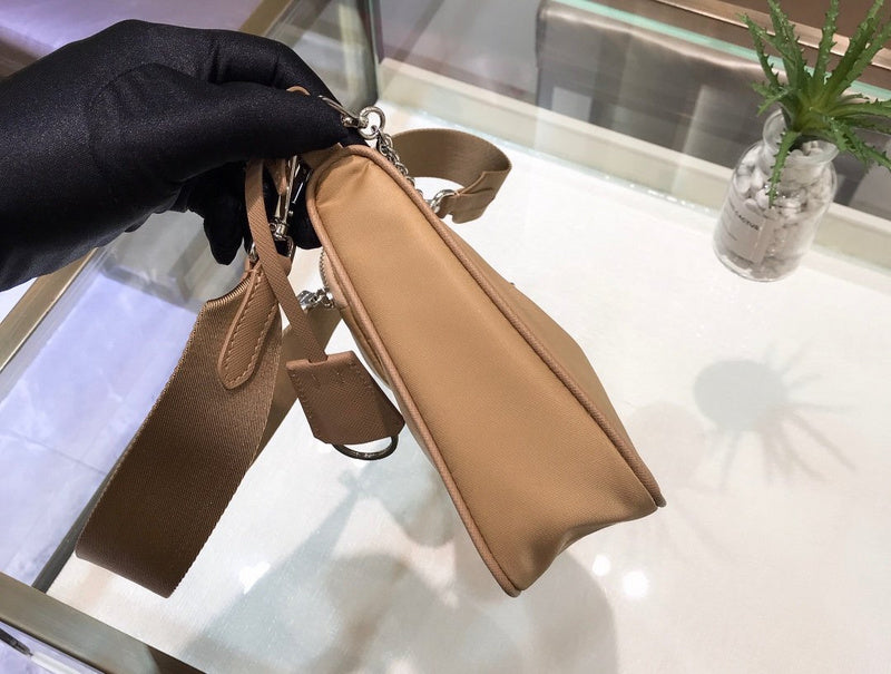 PDA - Luxurious Totes - 034