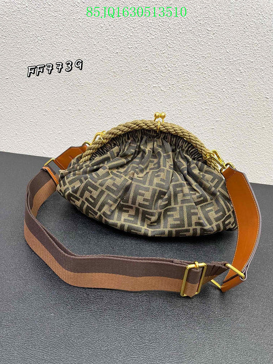 GC - Shoulder - 2923