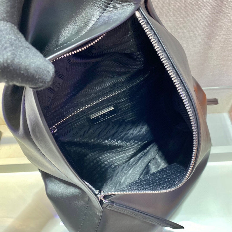PDA - Luxurious Totes - 083