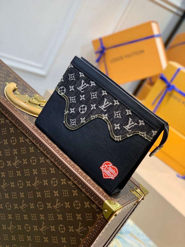 LOV - Luxurious Totes - 2055