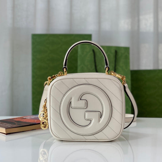 GUI - Luxurious Totes - 315