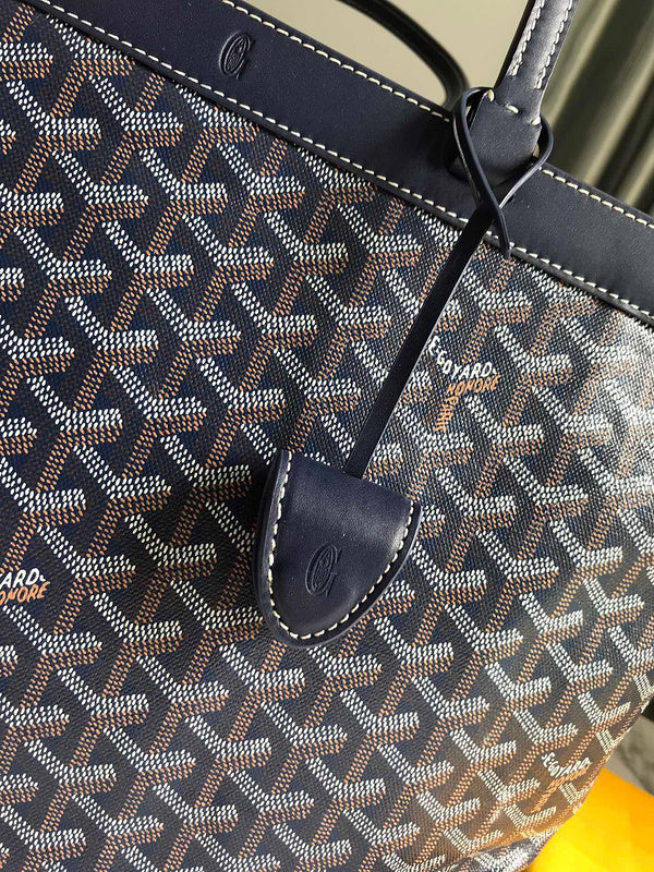 Lux-Totes - GOD Bags - 229