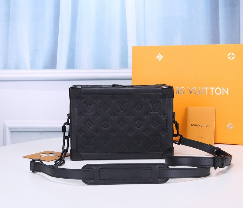 LOV - Luxurious Totes - 2611