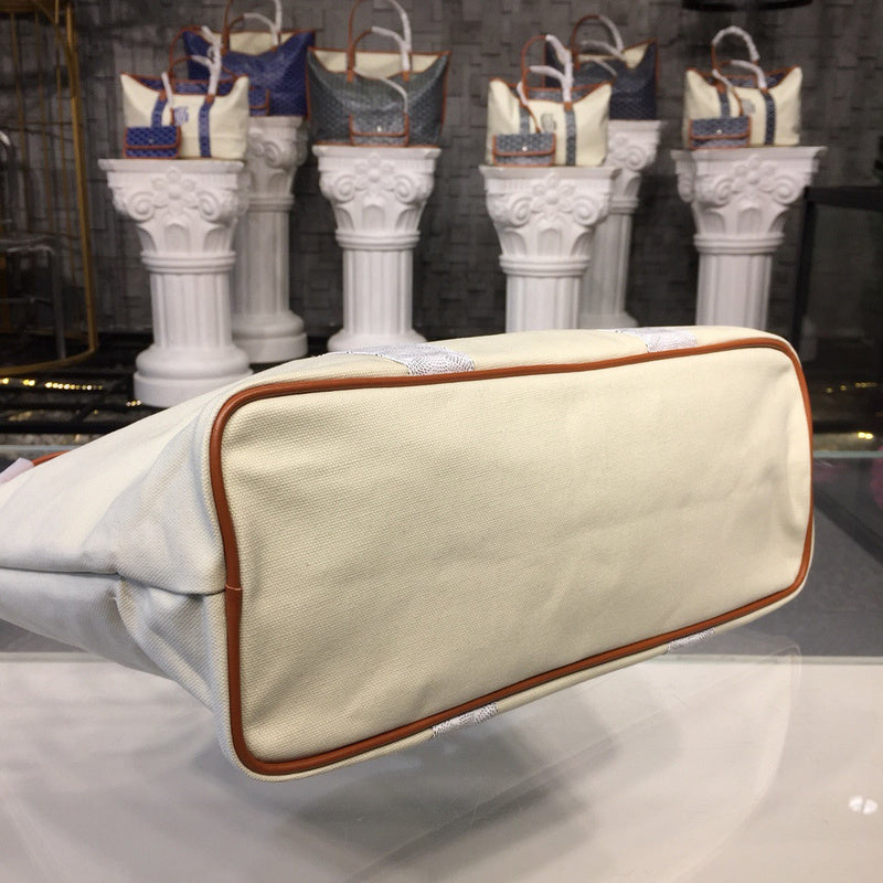 Lux-Totes - GOD Bags - 232