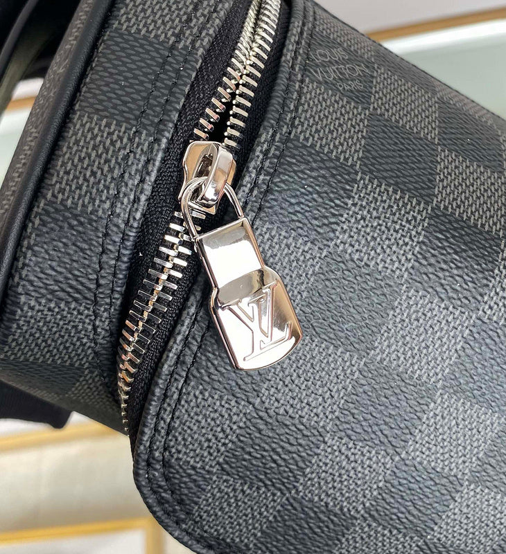 LOV - Luxurious Totes - 2267