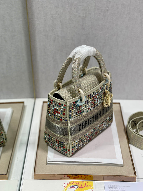 Luxurious Totes - Latest - 6297