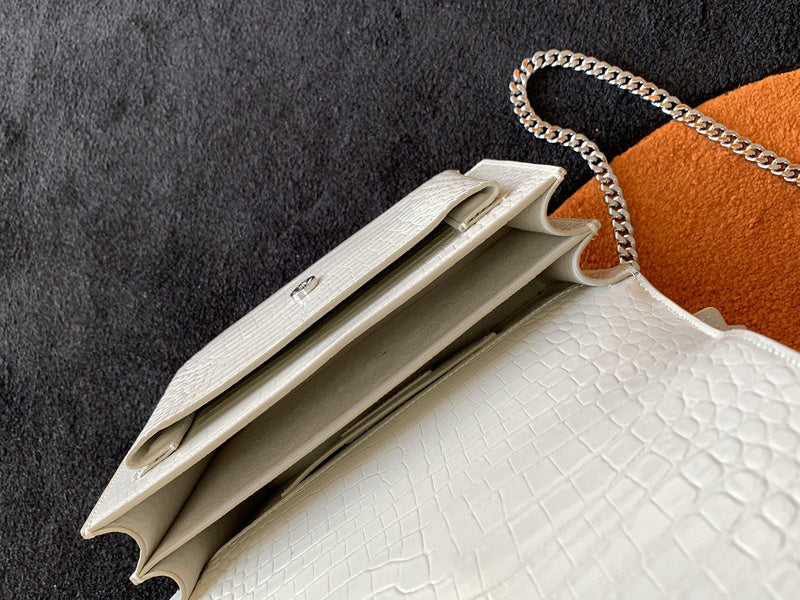 Luxurious Totes - Latest - 8882