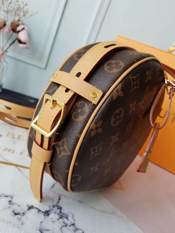 LOV - Luxurious Totes - 2751