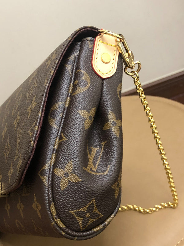 LOV - Luxurious Totes - 2329