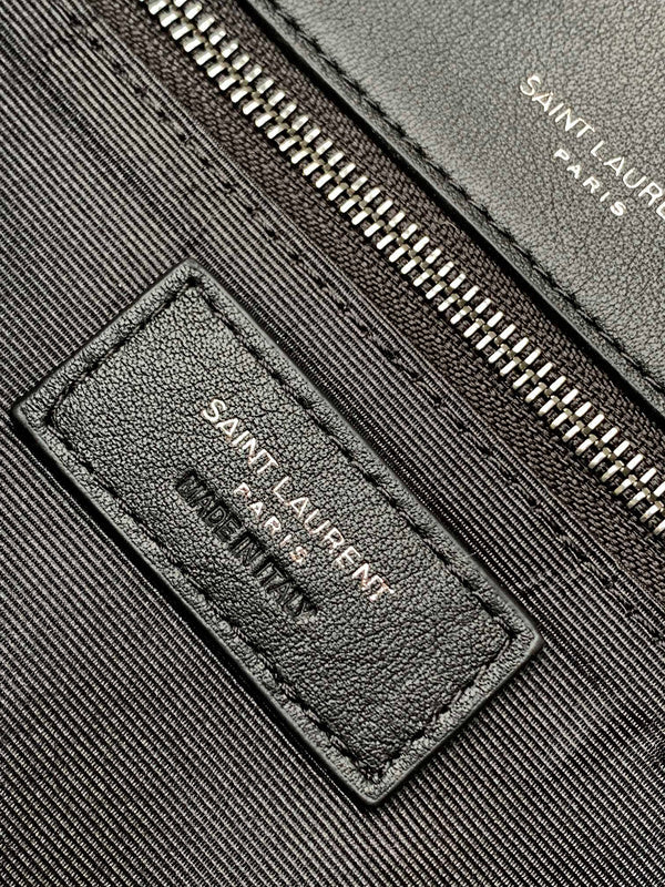Luxurious Totes - Latest - 8089
