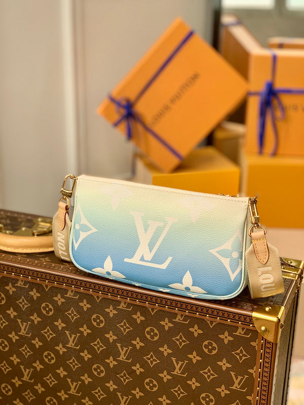 LOV - Luxurious Totes - 2448