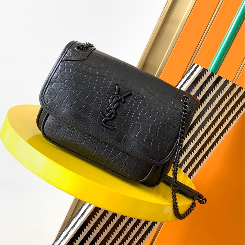 Luxurious Totes - Latest - 8148