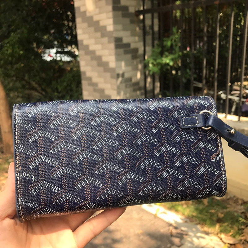 Lux-Totes - GOD Bags - 406