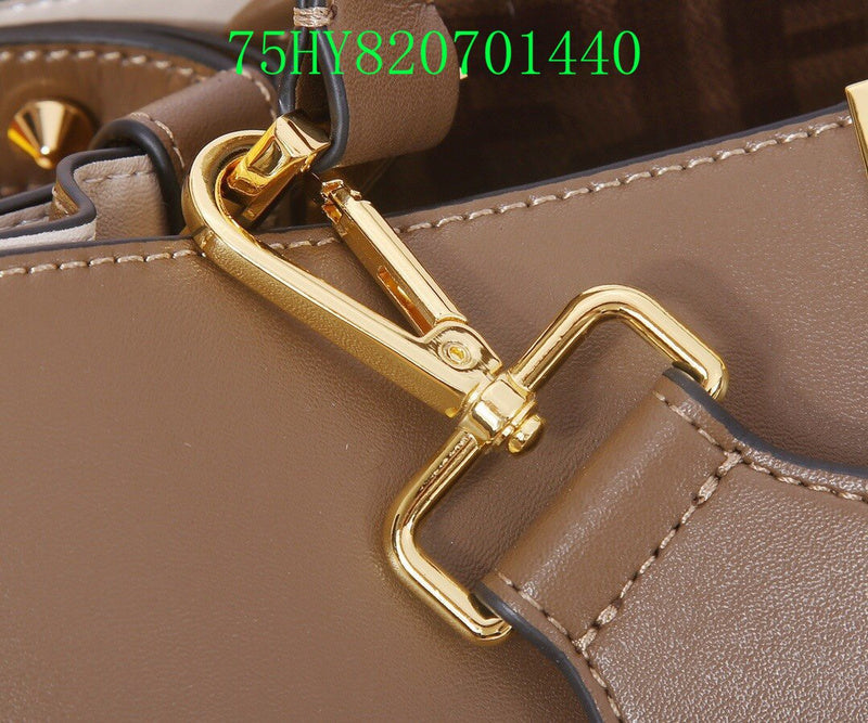GC - Shoulder - 2945