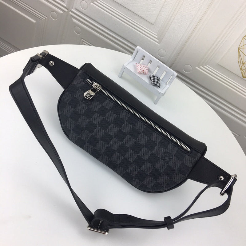 LOV - Luxurious Totes - 2368