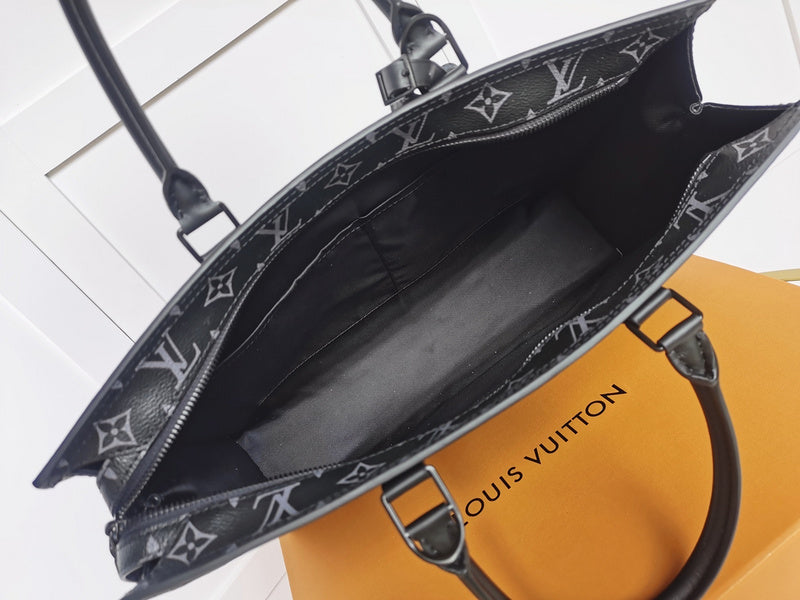 LOV - Luxurious Totes - 2605