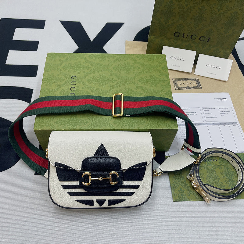Lux-Totes - GCI Bags - 1973