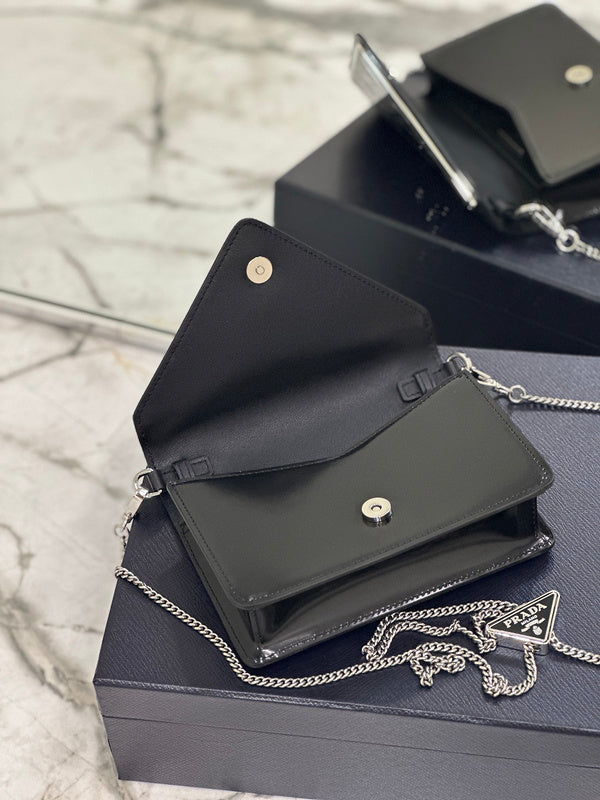 PDA - Luxurious Totes - 078