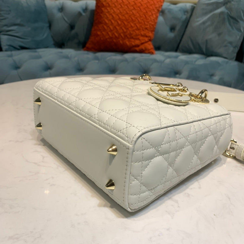 Luxurious Totes - Latest - 6327