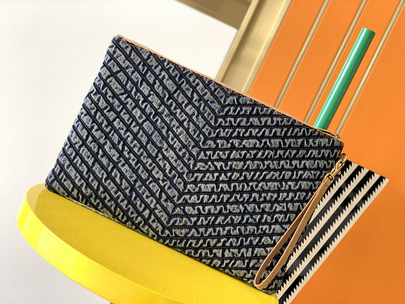 Luxurious Totes - Latest - 8850