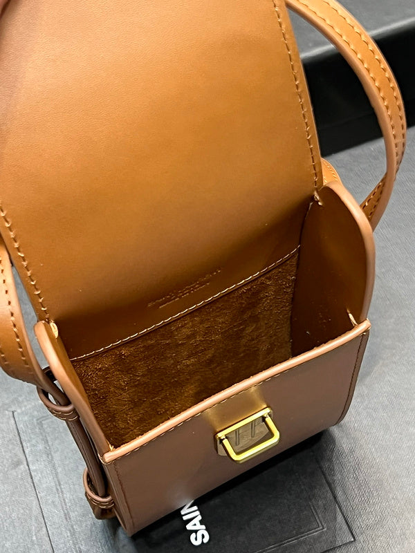 Luxurious Totes - Latest - 8384