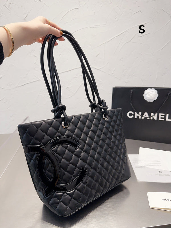 Luxurious Totes - CNL3 Bags - 428