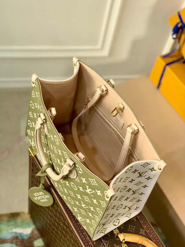 LOV - Luxurious Totes - 1742