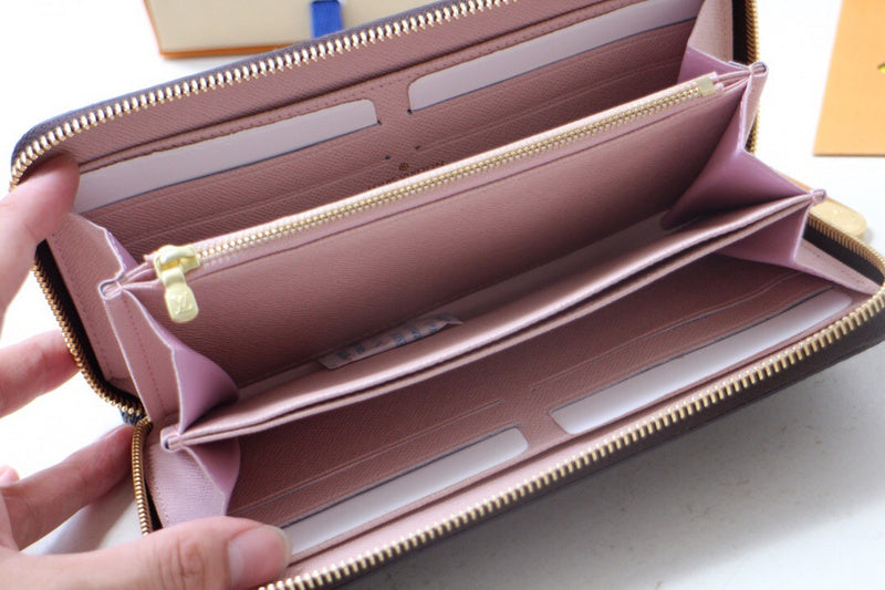 Luxurious Totes - Latest - 1112